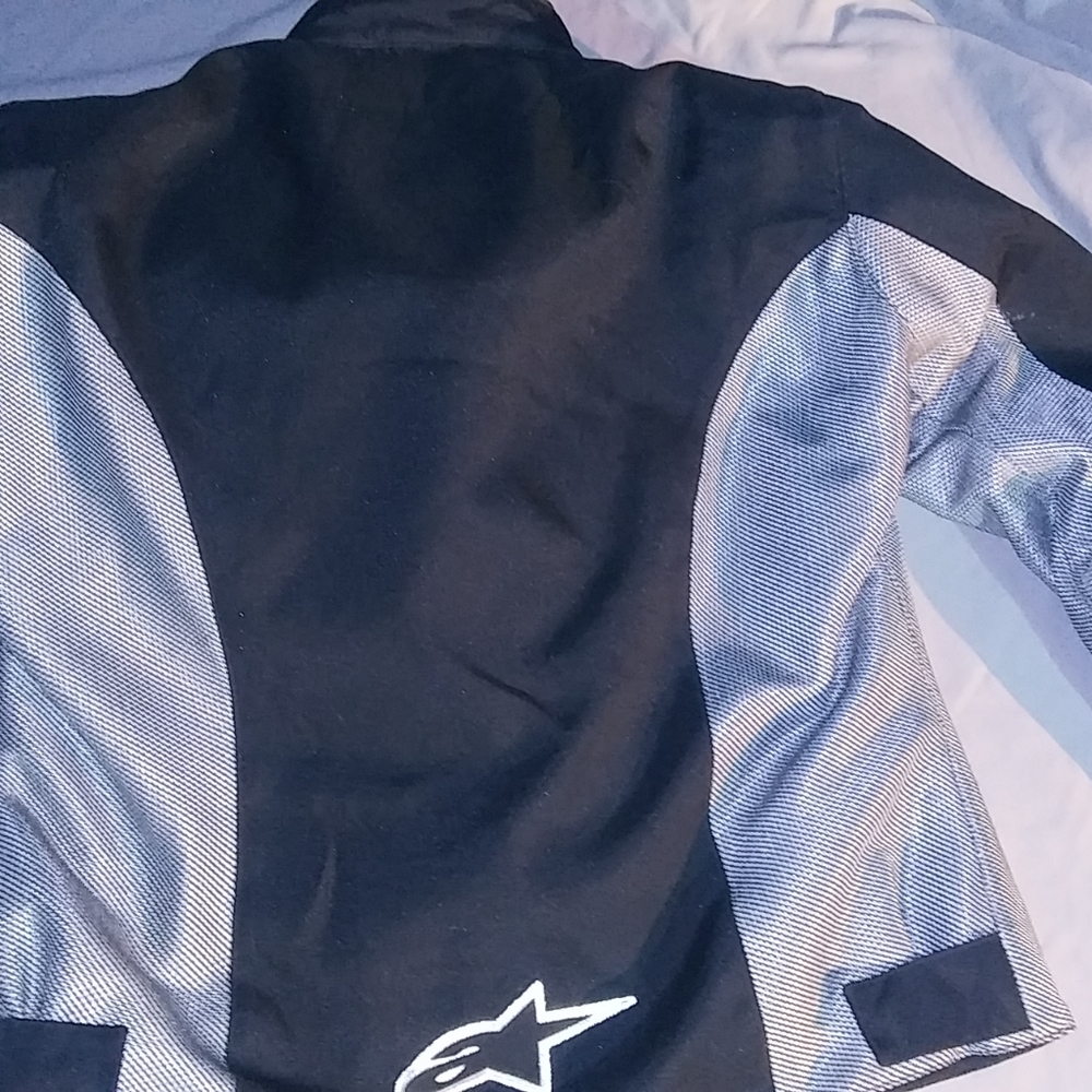 Alpine Stella riding jacket w/padding. - Picture 2 of 3